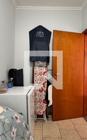 Casa à venda com 239m², 4 quartos e 4 vagasQuarto de Serviço