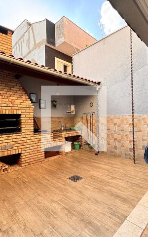 Casa à venda com 239m², 4 quartos e 4 vagasÁrea comum - Churrasqueira