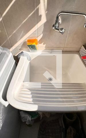 Casa à venda com 239m², 4 quartos e 4 vagasLavanderia
