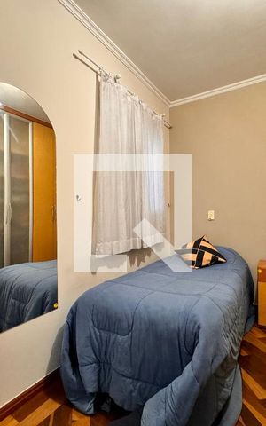 Casa à venda com 239m², 4 quartos e 4 vagasQuarto 2