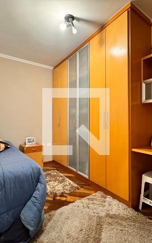 Casa à venda com 239m², 4 quartos e 4 vagasQuarto 2