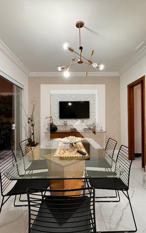 Casa à venda com 239m², 4 quartos e 4 vagasCozinha