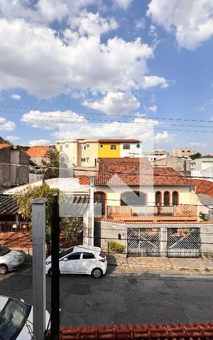 Casa à venda com 239m², 4 quartos e 4 vagasVista da Sacada