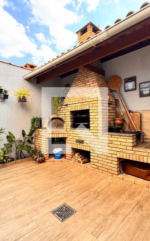 Casa à venda com 239m², 4 quartos e 4 vagasÁrea comum - Churrasqueira