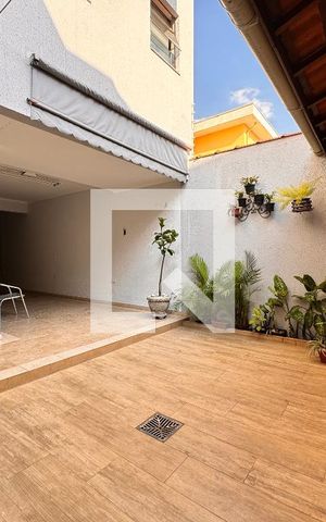 Casa à venda com 239m², 4 quartos e 4 vagasÁrea comum - Churrasqueira