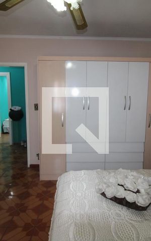 Casa à venda com 300m², 5 quartos e 2 vagasQuarto 3