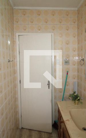 Casa à venda com 300m², 5 quartos e 2 vagasBanheiro 2