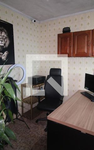 Casa à venda com 300m², 5 quartos e 2 vagasQuarto 5