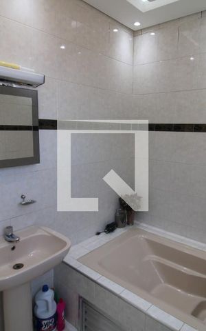Casa à venda com 300m², 5 quartos e 2 vagasBanheiro 1