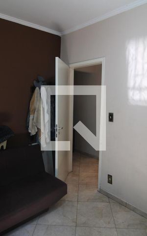 Casa à venda com 300m², 5 quartos e 2 vagasQuarto 4