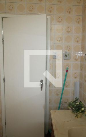 Casa à venda com 300m², 5 quartos e 2 vagasBanheiro 2
