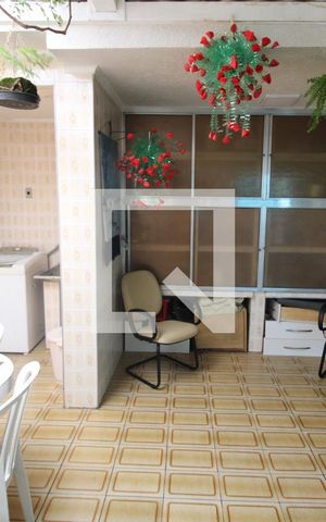 Casa à venda com 300m², 5 quartos e 2 vagasÁrea de Serviço