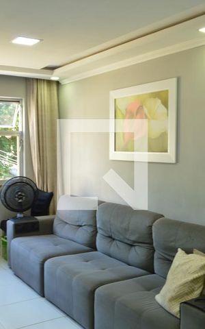 Apartamento à venda com 50m², 2 quartos e 2 vagas Apartamento à venda com 50m², 2 quartos e 2 vagasSala