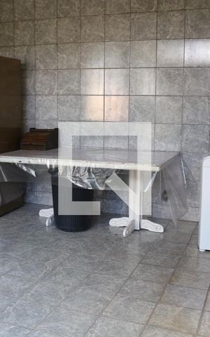Casa à venda com 320m², 4 quartos e 4 vagasÁrea de Serviço