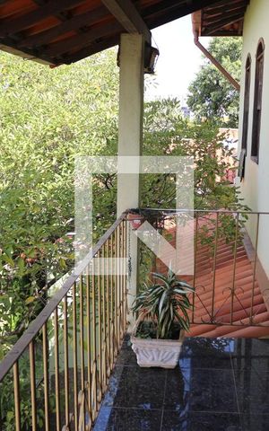 Casa à venda com 320m², 4 quartos e 4 vagasVaranda Quarto 1
