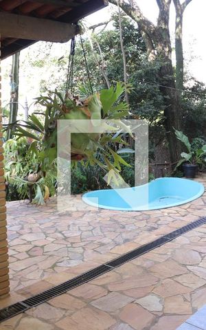 Casa à venda com 320m², 4 quartos e 4 vagasQuintal
