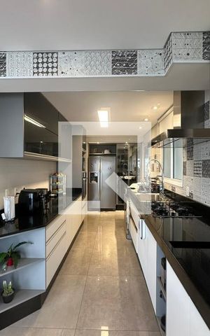 Apartamento para alugar com 171m², 3 quartos e 3 vagasCozinha