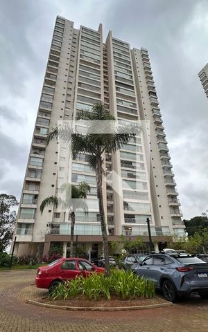 Apartamento para alugar com 171m², 3 quartos e 3 vagasFachada