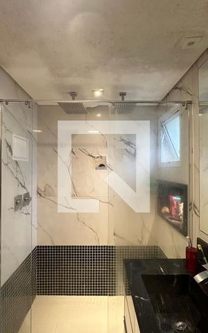Apartamento para alugar com 171m², 3 quartos e 3 vagasBanheiro da Suíte 1