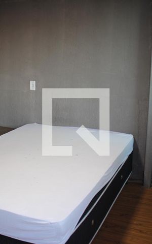 Casa para alugar com 60m², 4 quartos e 1 vagaQuarto 1