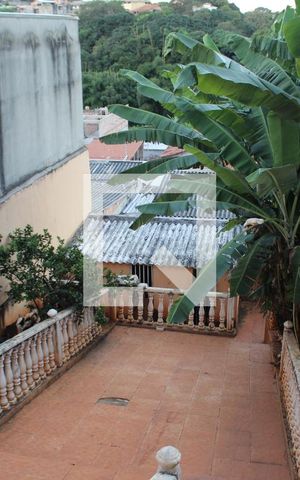 Casa para alugar com 60m², 4 quartos e 1 vagaQuintal