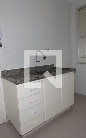 Apartamento à venda com 88m², 2 quartos e sem vagaCozinha