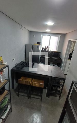 Apartamento à venda com 85m², 2 quartos e 2 vagas Apartamento à venda com 85m², 2 quartos e 2 vagasCozinha