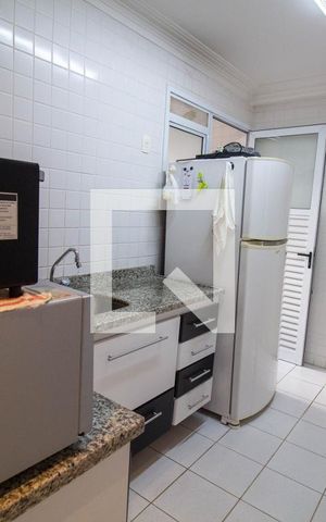 Apartamento à venda com 70m², 2 quartos e 2 vagas Apartamento à venda com 70m², 2 quartos e 2 vagasCozinha