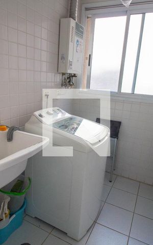 Apartamento à venda com 70m², 2 quartos e 2 vagas Apartamento à venda com 70m², 2 quartos e 2 vagasÁrea de Serviço