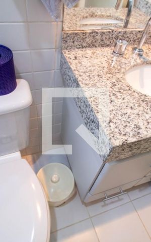 Apartamento à venda com 70m², 2 quartos e 2 vagas Apartamento à venda com 70m², 2 quartos e 2 vagasBanheiro