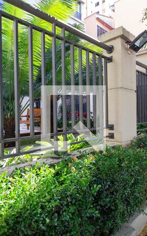 Apartamento à venda com 70m², 2 quartos e 2 vagas Apartamento à venda com 70m², 2 quartos e 2 vagasFachada e portaria