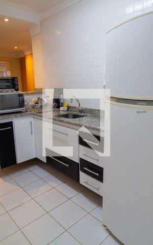 Apartamento à venda com 70m², 2 quartos e 2 vagas Apartamento à venda com 70m², 2 quartos e 2 vagasCozinha