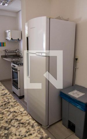 Apartamento à venda com 70m², 2 quartos e 2 vagas Apartamento à venda com 70m², 2 quartos e 2 vagasÁrea Comum - Salão de Festas - Copa