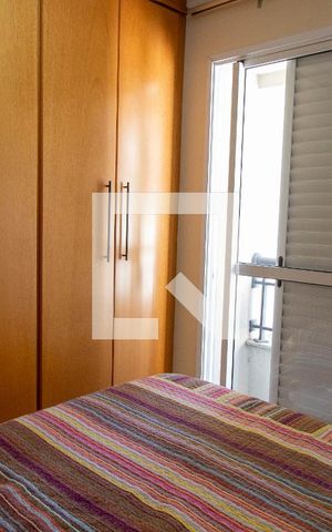 Apartamento à venda com 70m², 2 quartos e 2 vagas Apartamento à venda com 70m², 2 quartos e 2 vagasSuíte