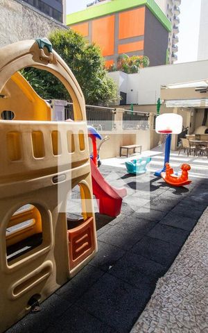 Apartamento à venda com 70m², 2 quartos e 2 vagas Apartamento à venda com 70m², 2 quartos e 2 vagasÁrea comum - Playground