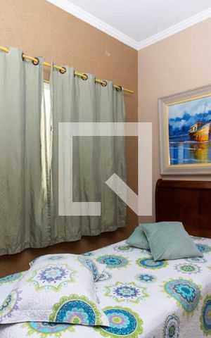 Casa para alugar com 280m², 4 quartos e 2 vagas Casa para alugar com 280m², 4 quartos e 2 vagasQuarto 2