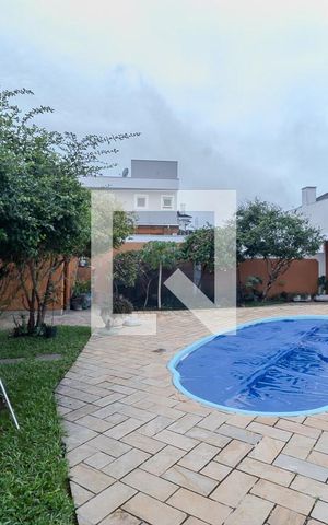 Casa à venda com 500m², 5 quartos e 8 vagasQuintal