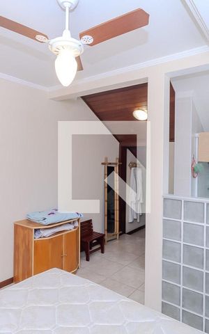 Casa à venda com 500m², 5 quartos e 8 vagasQuarto Suíte 2