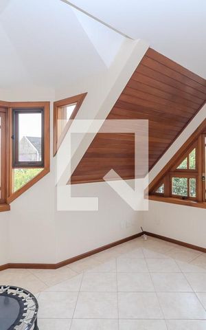Casa à venda com 500m², 5 quartos e 8 vagasSótão