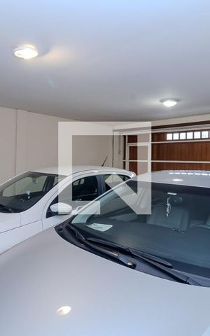 Casa à venda com 500m², 5 quartos e 8 vagasGaragem