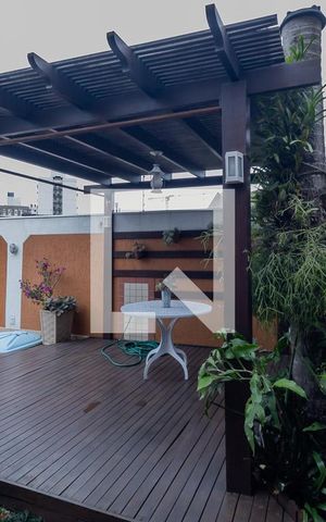 Casa à venda com 500m², 5 quartos e 8 vagasQuintal