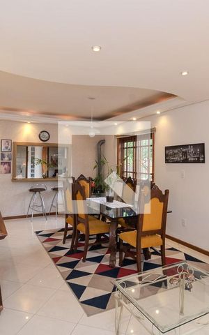 Casa à venda com 500m², 5 quartos e 8 vagasSala 1