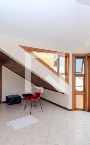 Casa à venda com 500m², 5 quartos e 8 vagasSótão