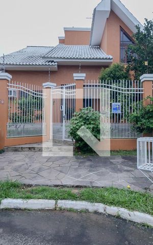 Casa à venda com 500m², 5 quartos e 8 vagasFachada