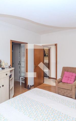 Casa à venda com 500m², 5 quartos e 8 vagasQuarto Suíte 1