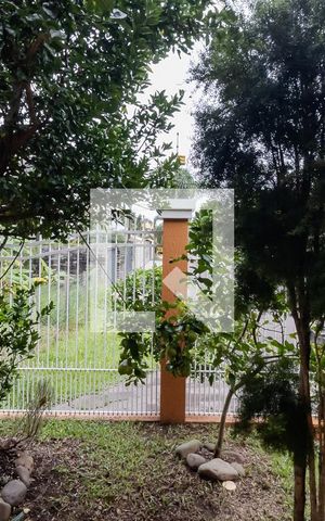 Casa à venda com 500m², 5 quartos e 8 vagasSala 1-Vista