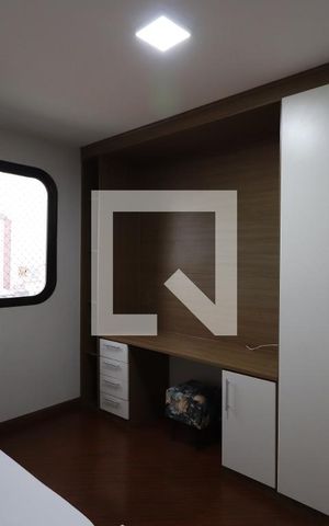 Apartamento à venda com 110m², 3 quartos e 2 vagasQuarto 2