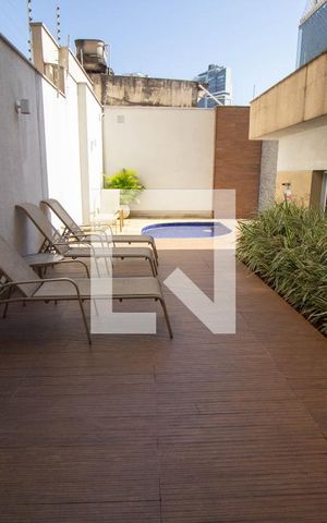 Apartamento para alugar com 80m², 3 quartos e 2 vagasArea Comum - Piscina