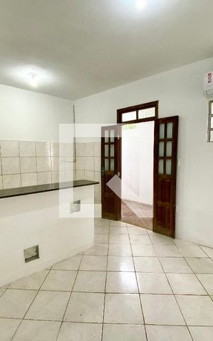 Studio para alugar com 25m², 1 quarto e 1 vaga Studio para alugar com 25m², 1 quarto e 1 vagaSala/Cozinha