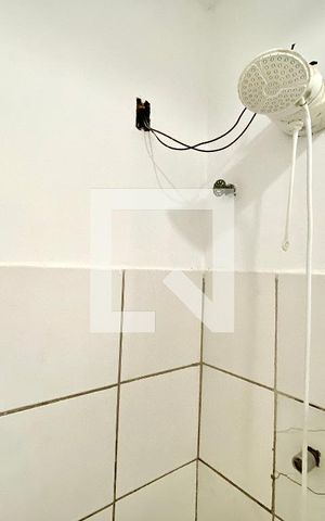 Studio para alugar com 25m², 1 quarto e 1 vaga Studio para alugar com 25m², 1 quarto e 1 vagaBanheiro